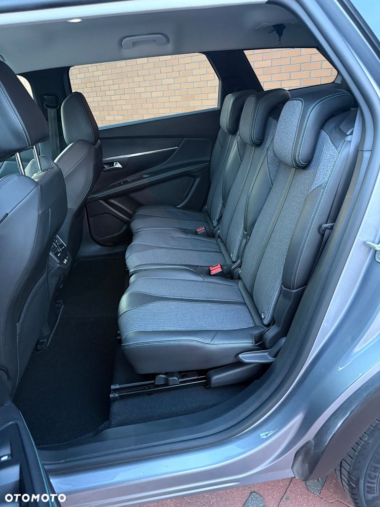 Peugeot 5008 1.5 BlueHDI Allure S&S - 26