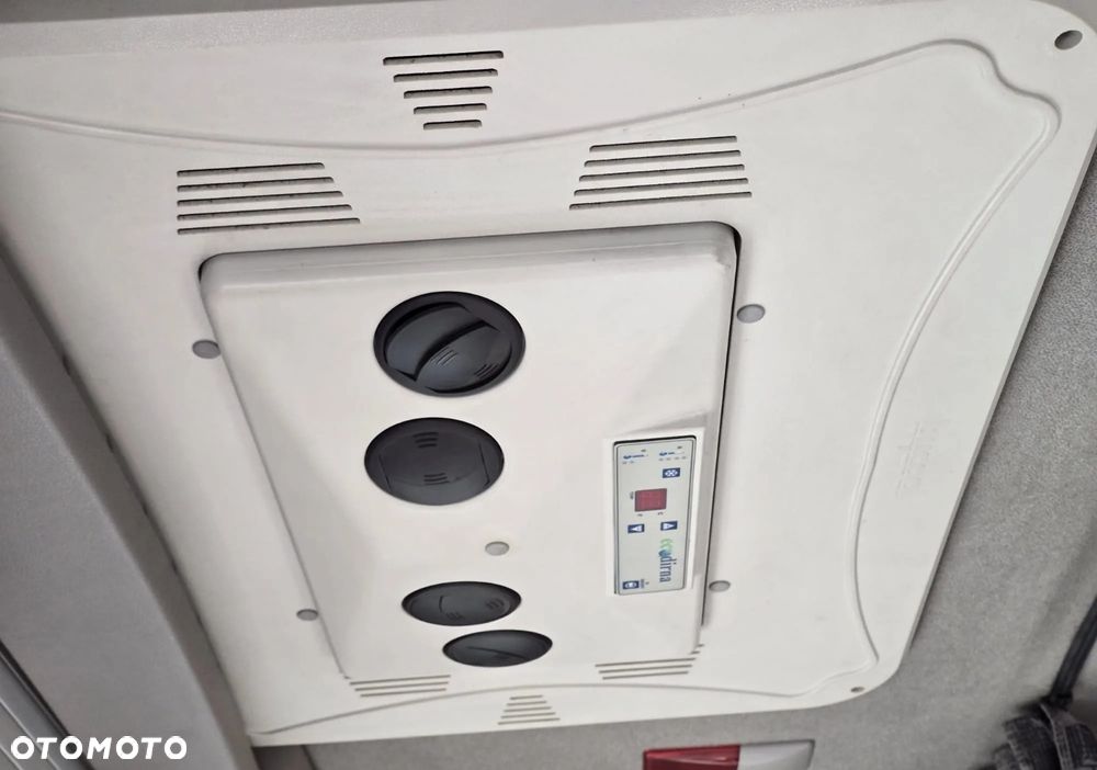 Renault MAGNUM 440 - 7