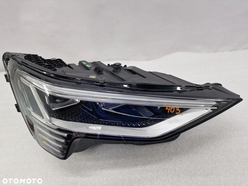 AUDI E-TRON E TRON 4KE 19- PRAWA LAMPA PRZEDNIA PRZÓD FULL LED , NR 4KE941040 , NR AUKCJI LA403 - 1