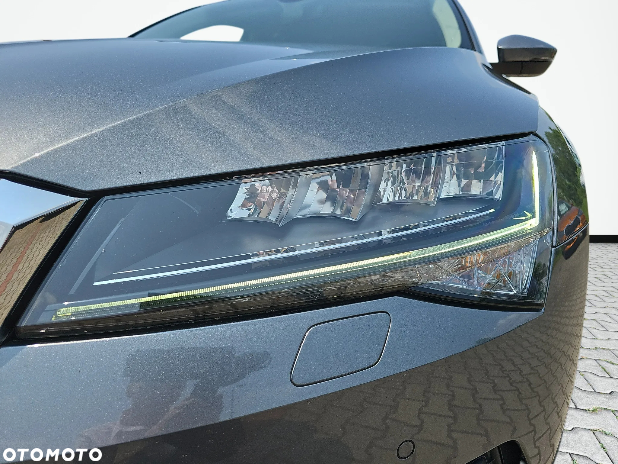 Skoda Superb 1.5 TSI Ambition DSG - 17