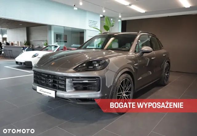 Porsche Cayenne - 1