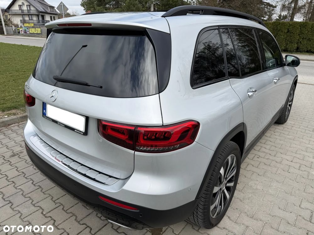 Mercedes-Benz GLB 200 Progressive 7G-DCT - 16