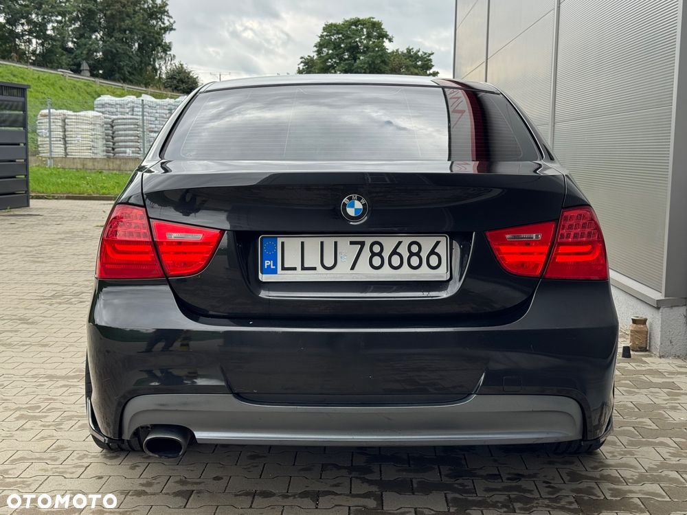 BMW Seria 3 318d Sport Line - 21