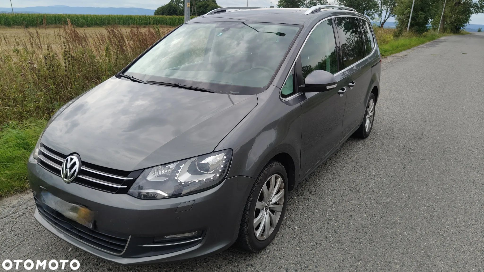 Volkswagen Sharan 2.0 TDI Highline DSG - 1