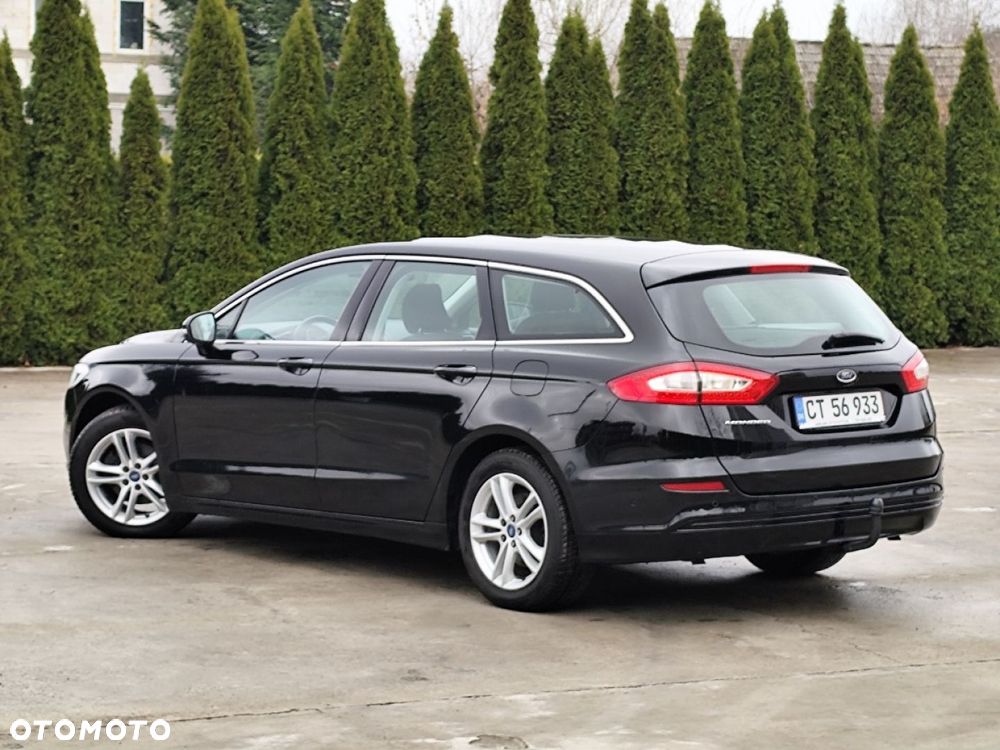 Ford Mondeo - 29