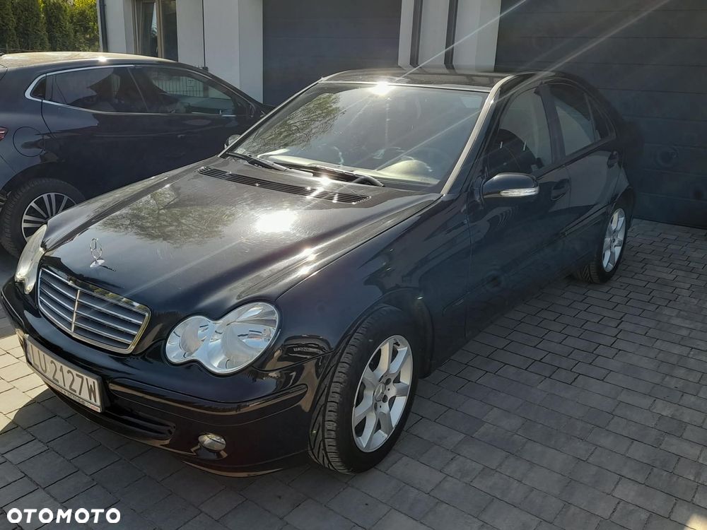 Mercedes-Benz Klasa C 200 CDI Classic - 2