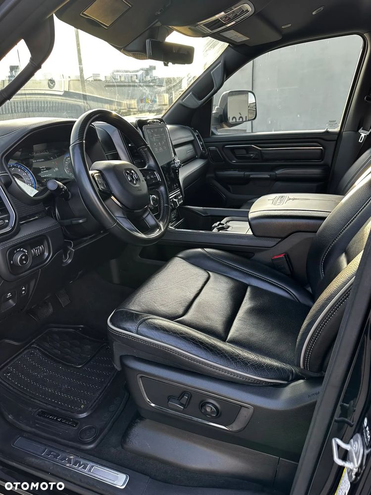 Dodge RAM 5.7 4x4 - 23