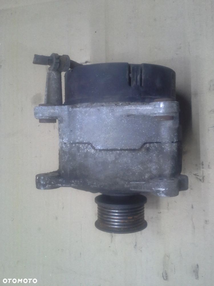 Volkswagen Sharan I 1.9 TDi alternator Bosch 120A 0123510007 021903025G - 6