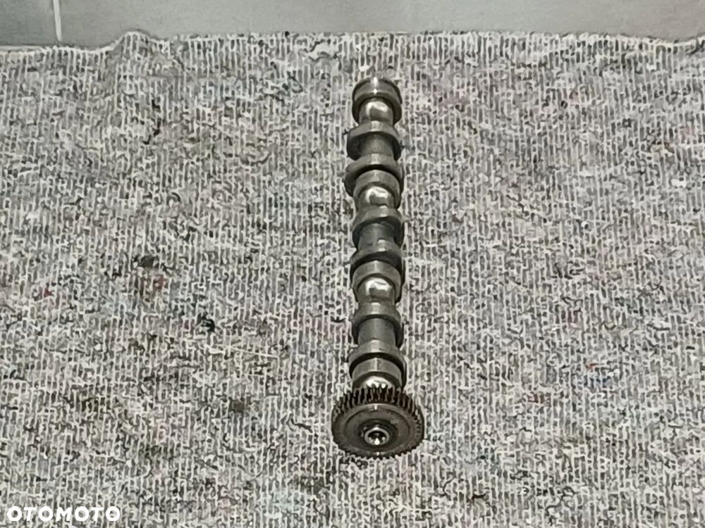 NR 46 Wałek rozrządu wdechowy do Audi A6 C6 2,7 TDI 059102CB - 4