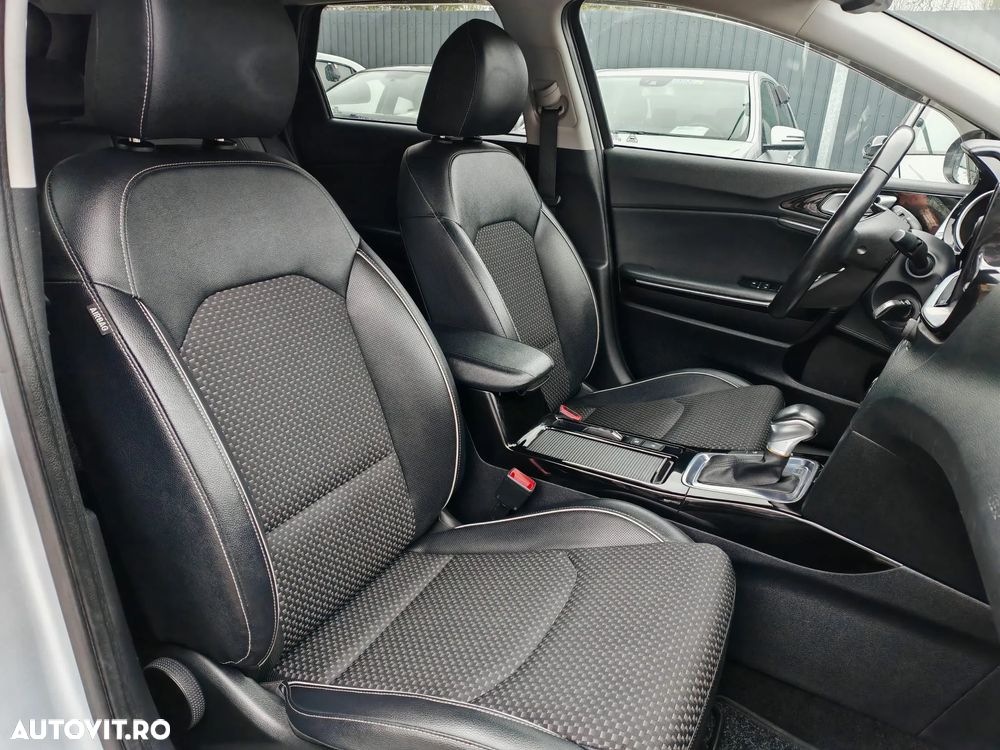 Kia Ceed 1.6 CRDi GT Line - 6