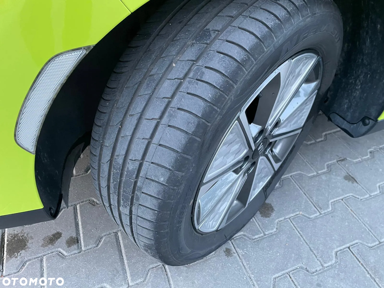 Kia Soul e-Soul Edition 7 - 9