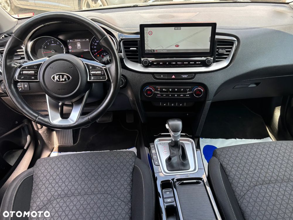 Kia Ceed 1.4 T-GDI L Business Line Plus DCT - 37