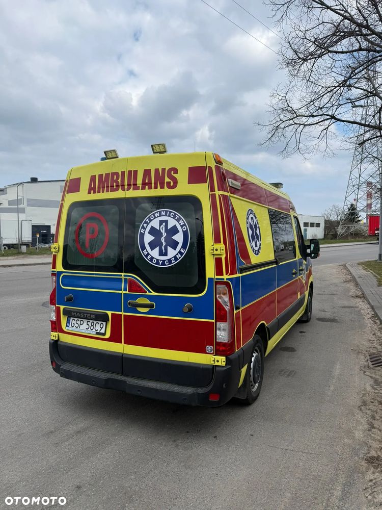 Renault Master AMBULANS karetka - 3