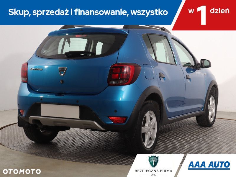 Dacia Sandero - 7