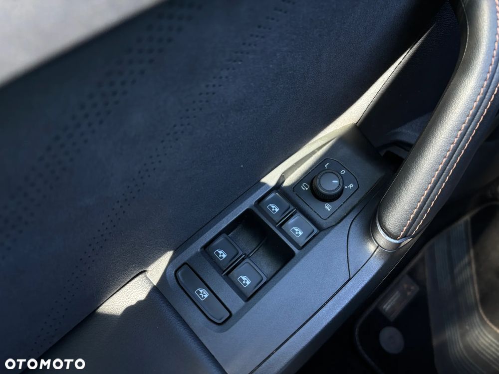 Cupra Formentor 1.5 eTSI mHEV DSG - 29