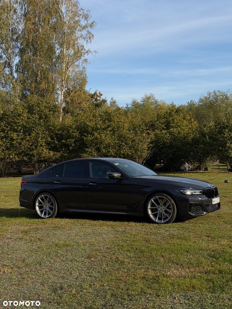 BMW Seria 5 G30 2017 photo 2