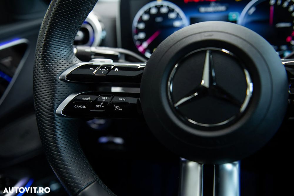 Mercedes-Benz C 300 e 9G-TRONIC AMG Line - 18