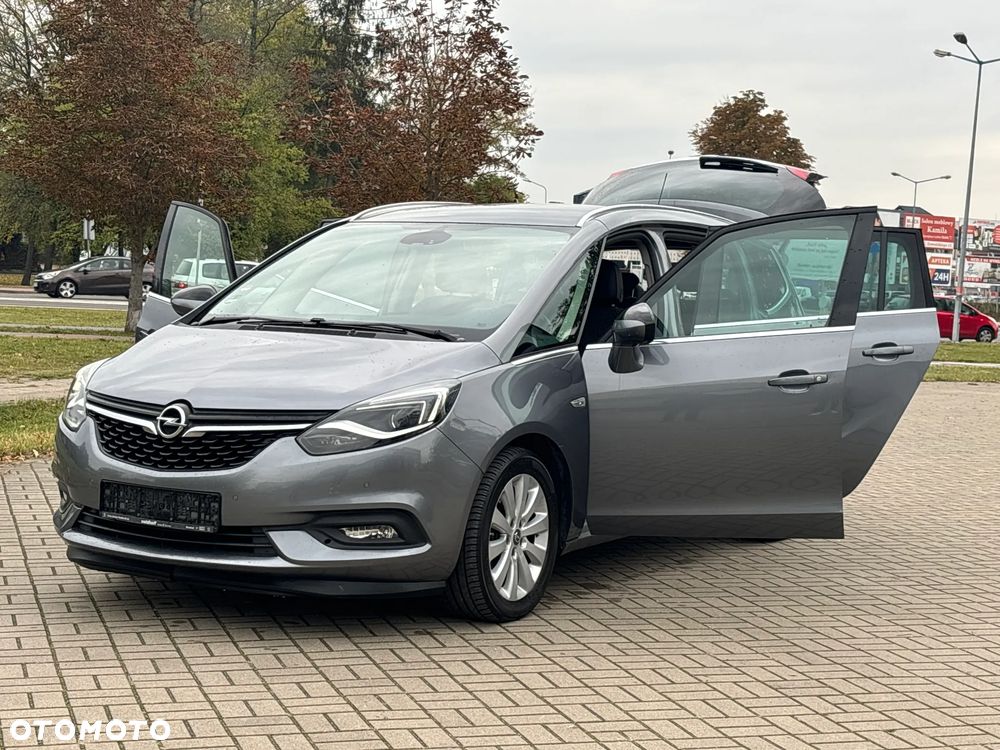 Opel Zafira - 16
