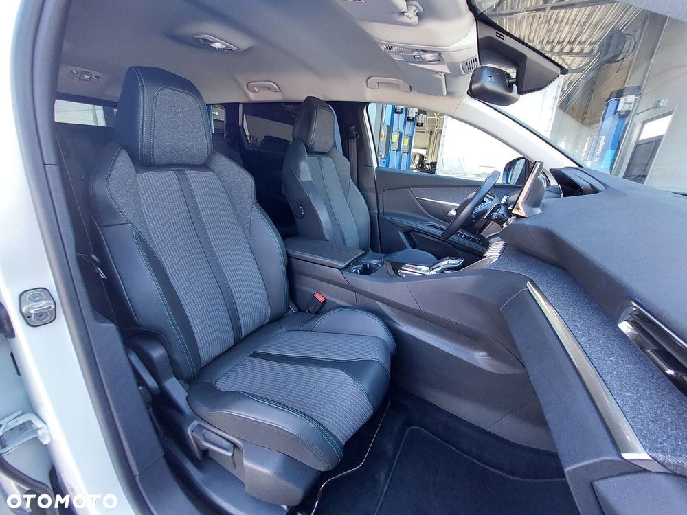 Peugeot 5008 1.2 PureTech Allure Pack S&S EAT8 - 8