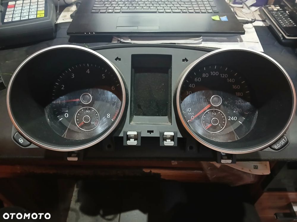 VW GOLF 6.LICZNIK ZEGAR 5K0920860F - 1