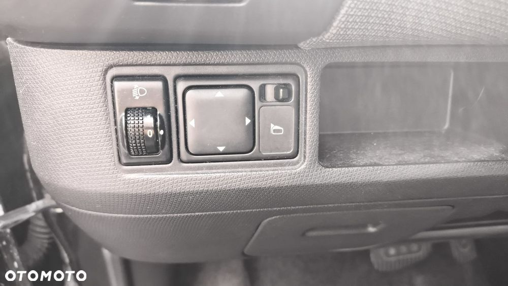 Nissan Micra - 6