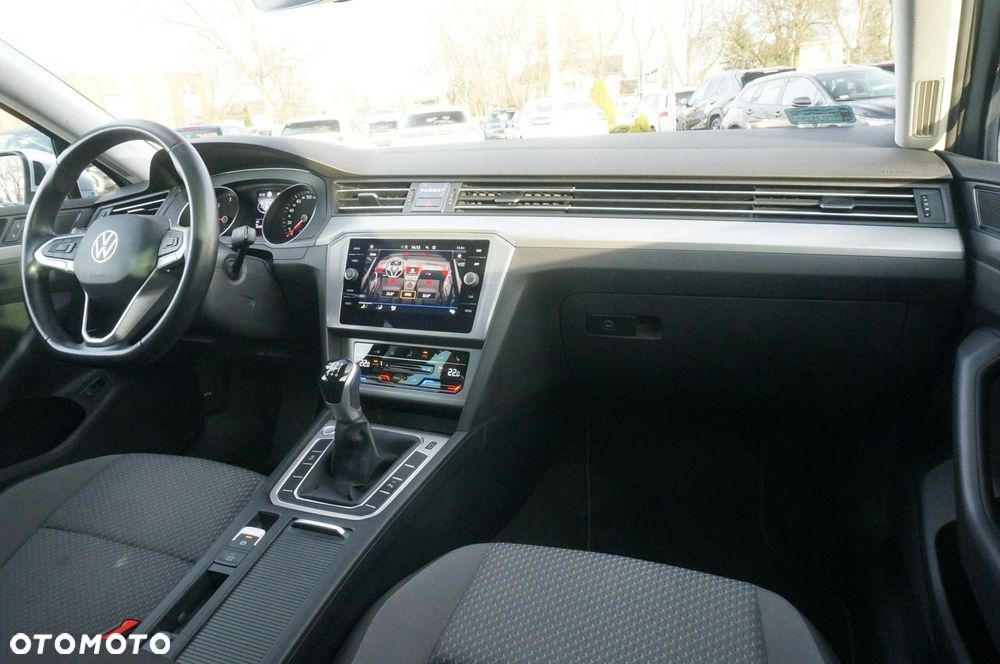 Volkswagen Passat 2.0 TDI EVO Essence - 17