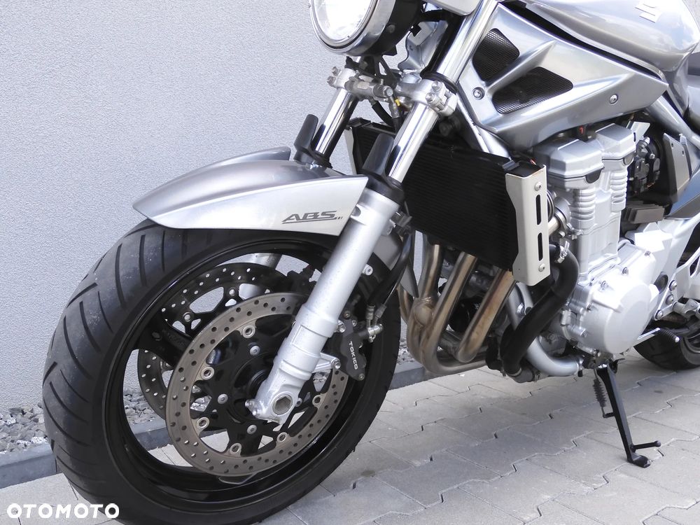 Suzuki Bandit - 28
