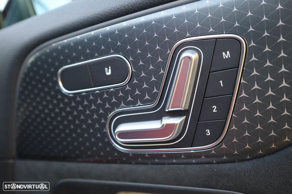 Mercedes-Benz EQA 250+ AMG Line - 24