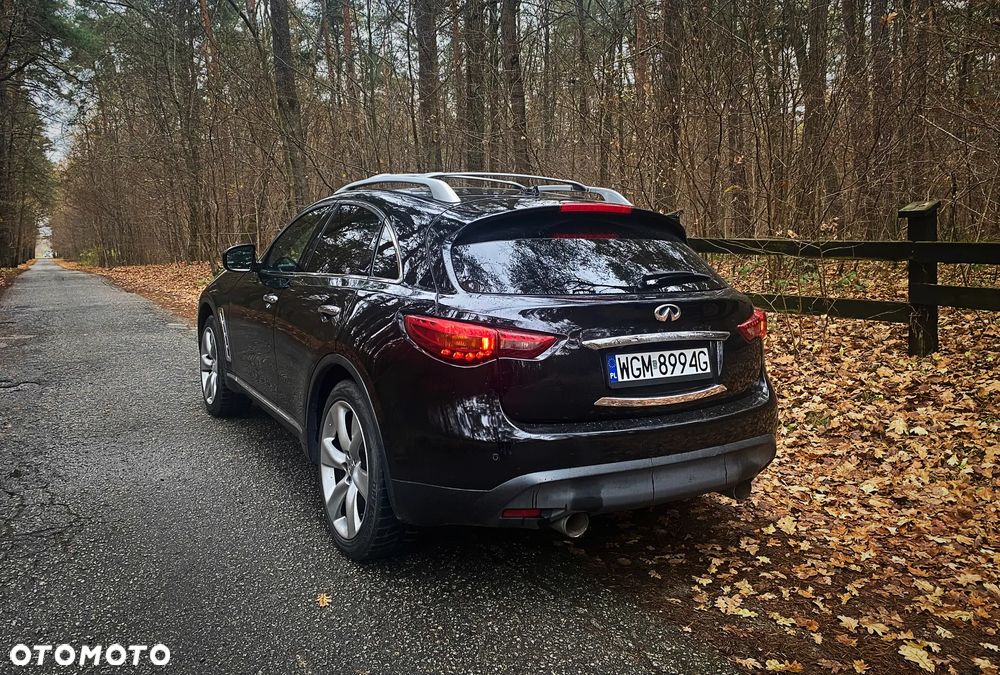 Infiniti FX FX35 - 9