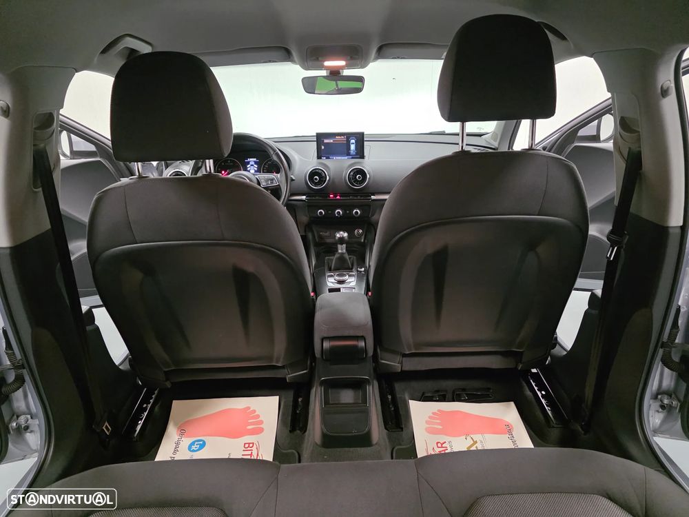 Audi A3 Sportback 1.6 TDI Design - 41