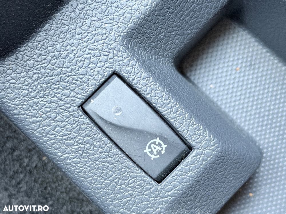 Dacia Dokker 1.5 Laureate - 24