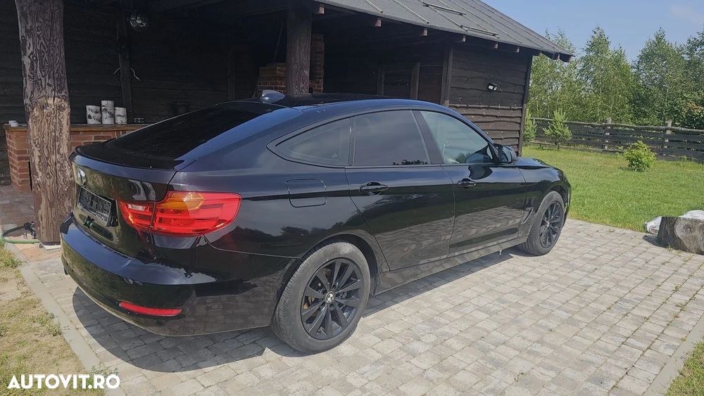 BMW Seria 3 318d GT Sport Line - 39