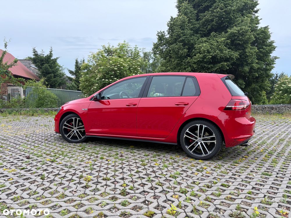 Volkswagen Golf 2.0 TDI BMT GTD DSG - 5