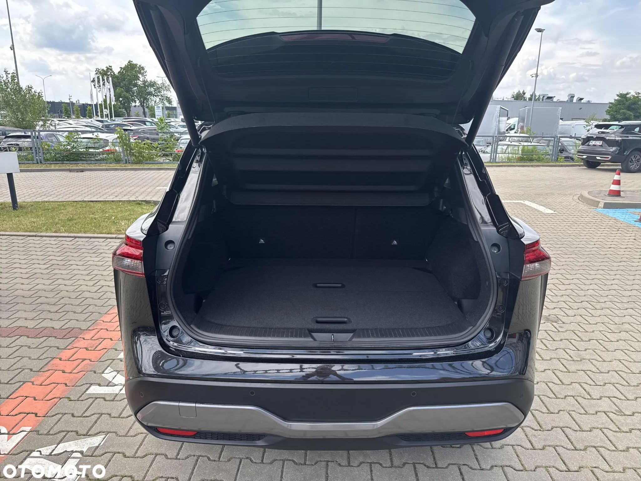 Nissan Qashqai 1.3 DIG-T mHEV N-Connecta Xtronic - 18