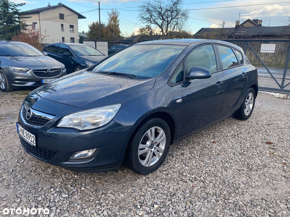 Opel Astra 1.4 Turbo Design Edition - 33