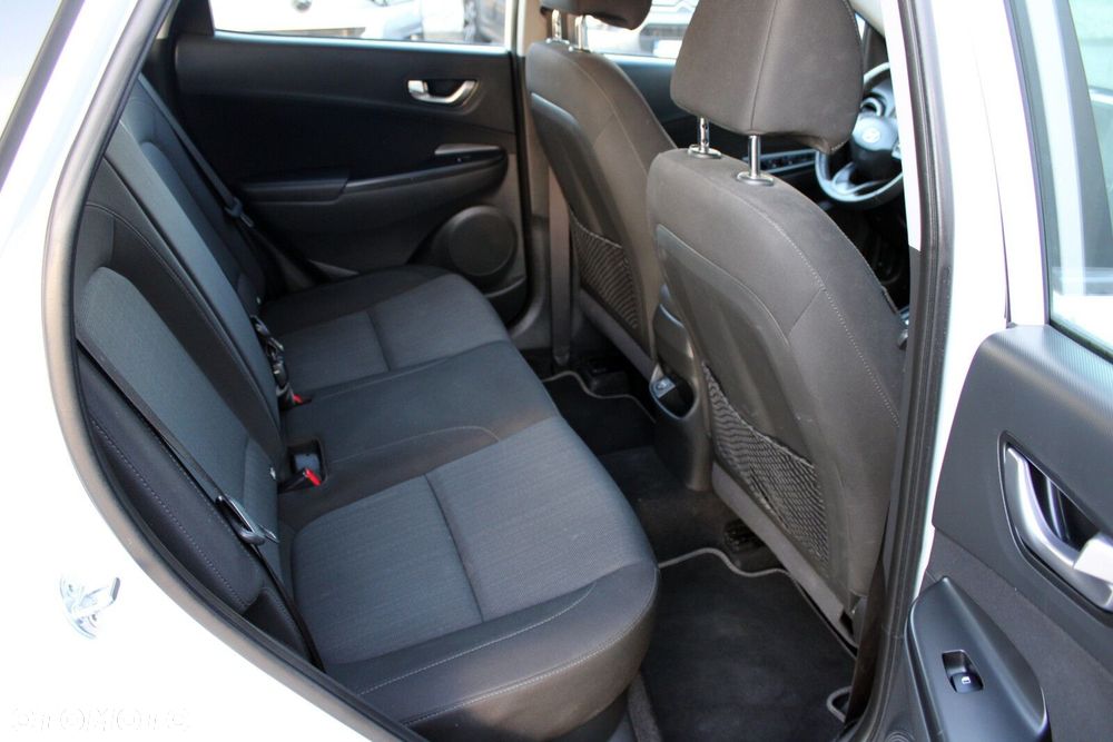 Hyundai Kona 1.6 T-GDI Comfort DCT - 14