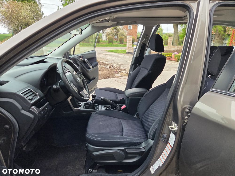 Subaru Forester 2.0D Trend - 7