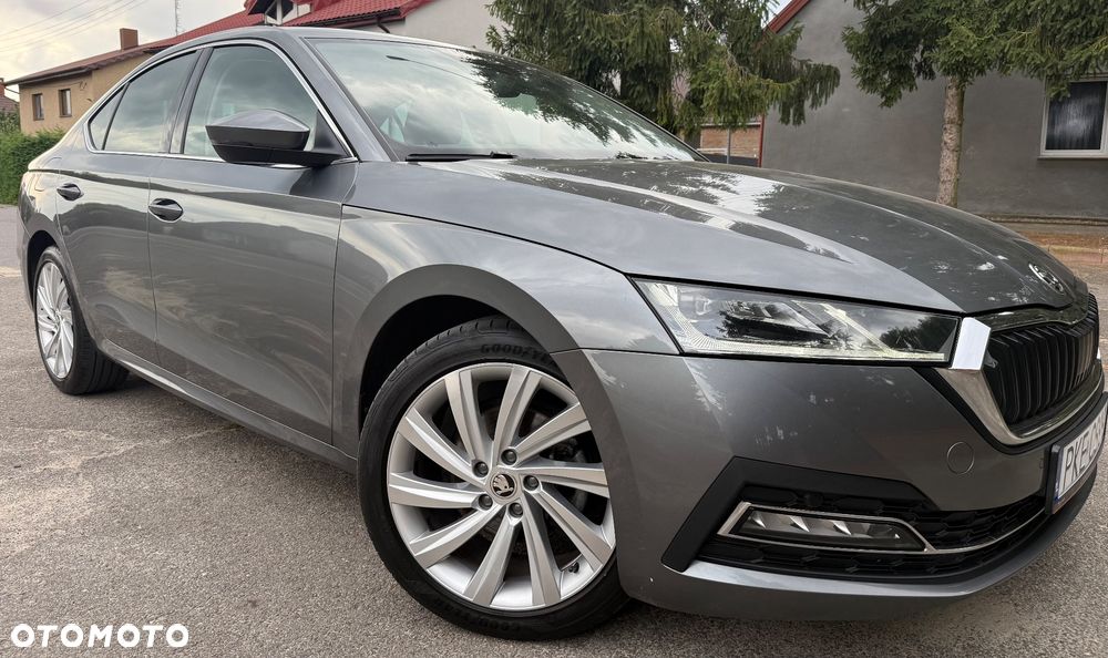 Skoda Octavia 2.0 TDI Sportline DSG - 3
