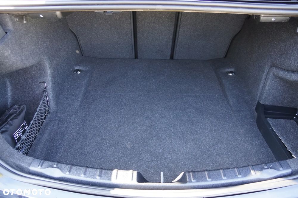 BMW Seria 3 - 35