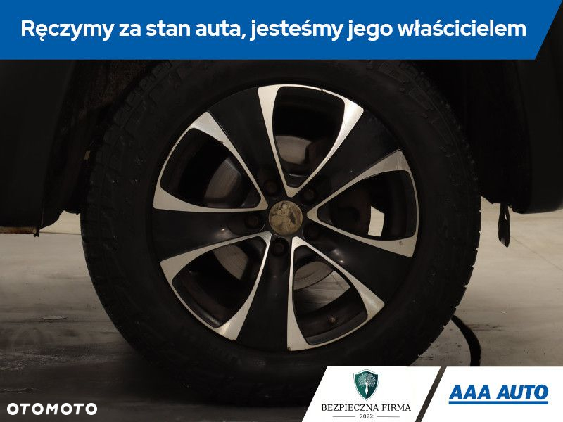 Volkswagen Amarok - 16