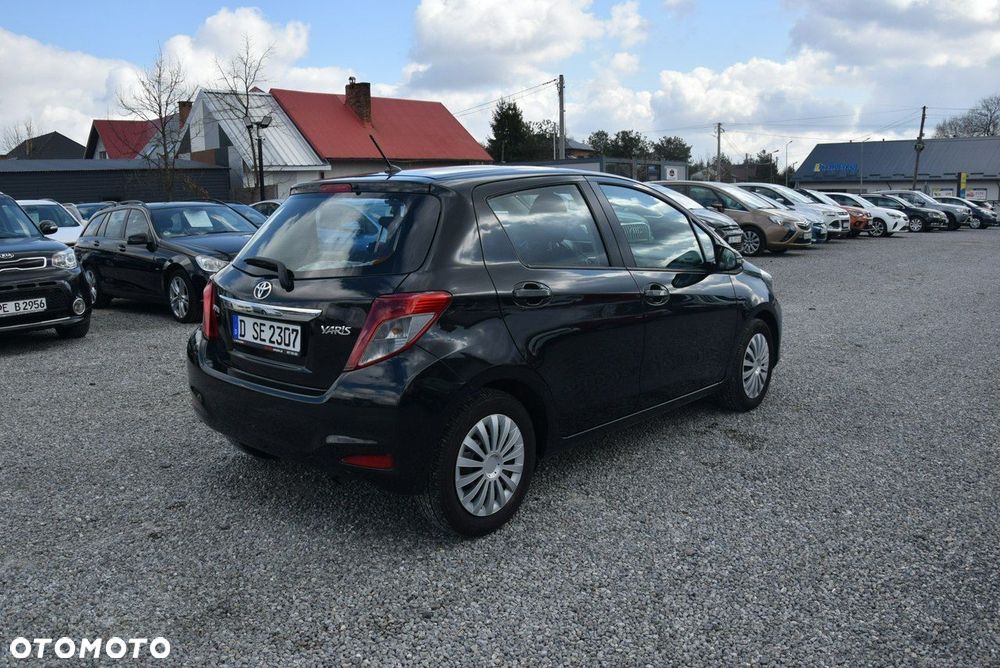 Toyota Yaris 1.33 Prestige - 13