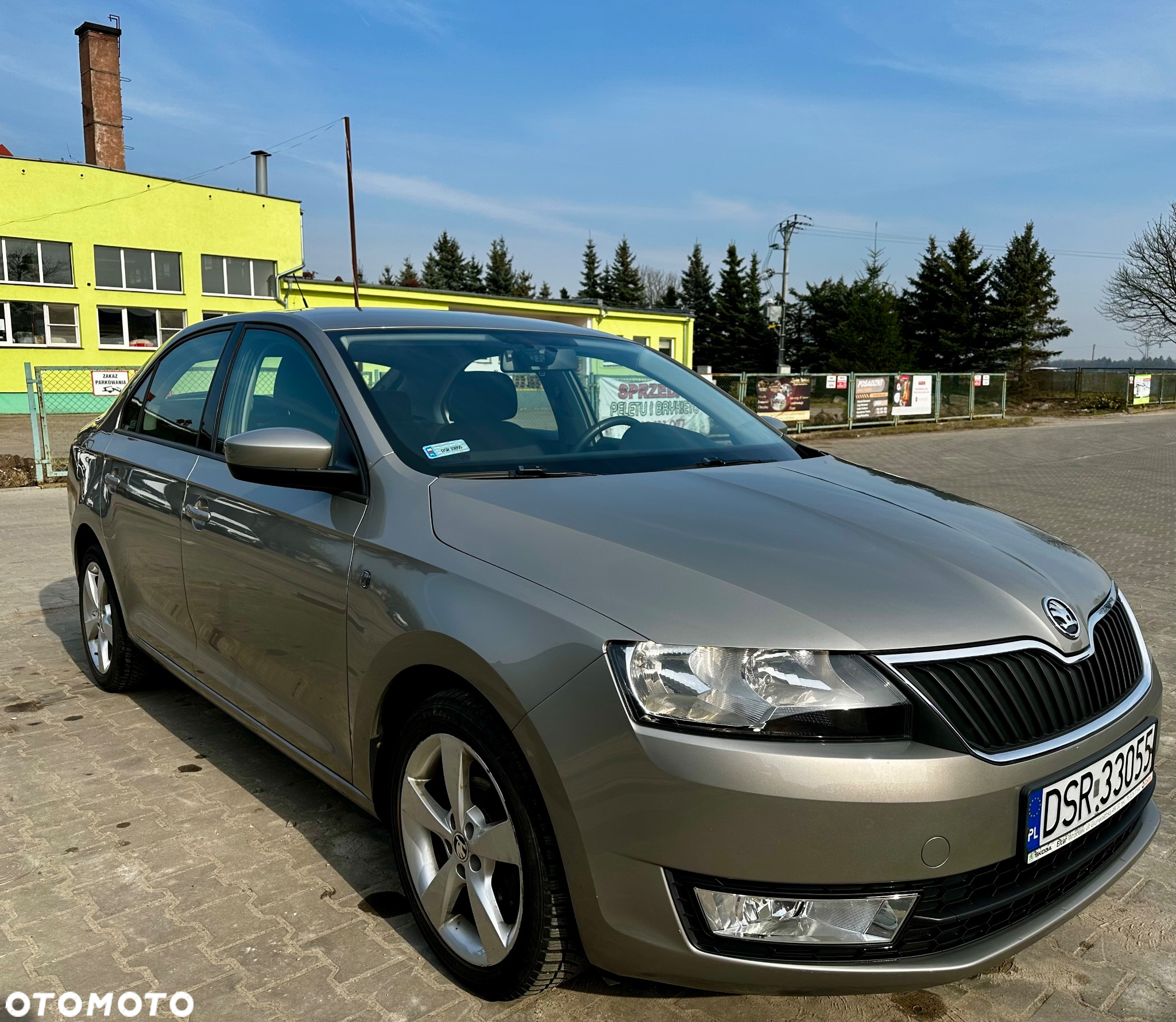 Skoda RAPID 1.4 TSI Elegance DSG - 2