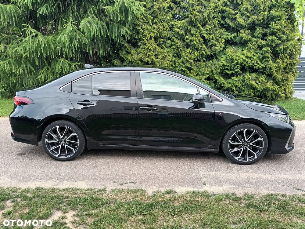 Toyota Corolla 1.6 Executive MS - 9