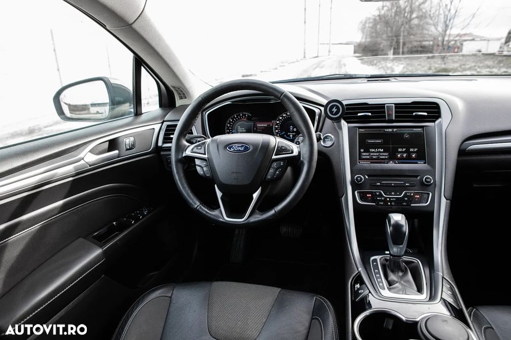 Ford Mondeo Turnier 2.0 TDCi Start-Stopp PowerShift-Aut Titanium - 20