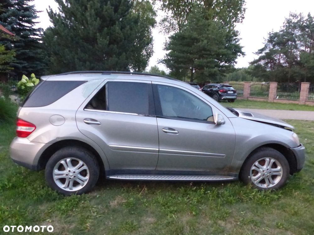 Mercedes-Benz ML 320 CDI 4Matic 7G-TRONIC - 8