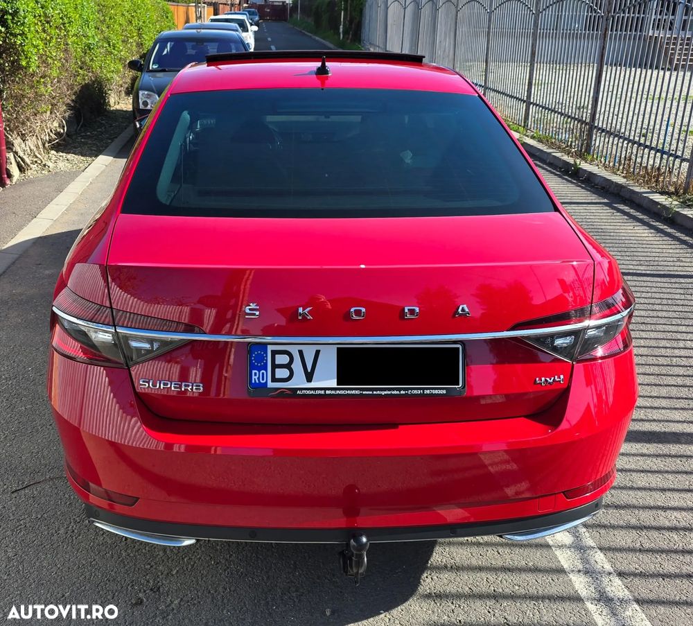 Skoda Superb 2.0 TDI 4X4 DSG Laurin & Klement - 25