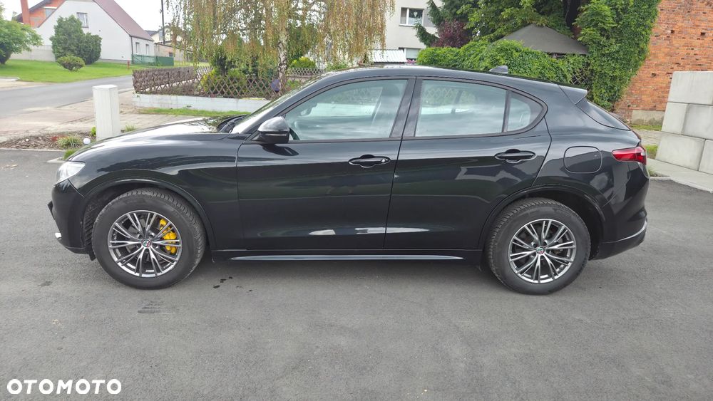 Alfa Romeo Stelvio 2.0 Turbo Q4 - 10