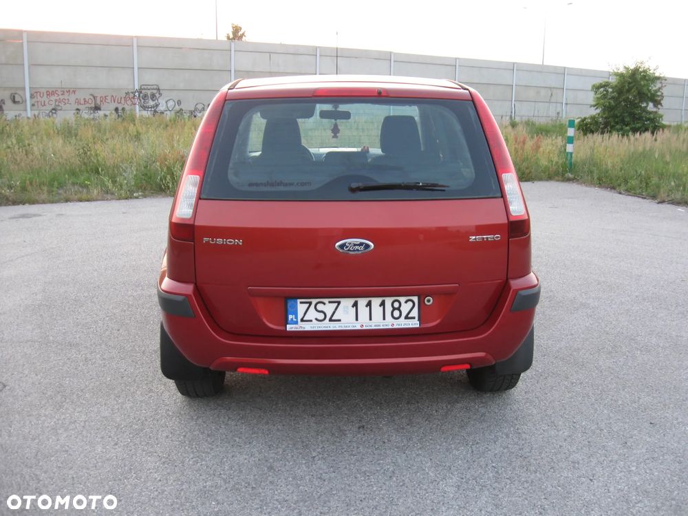 Ford Fusion 1.4 Gold X - 4