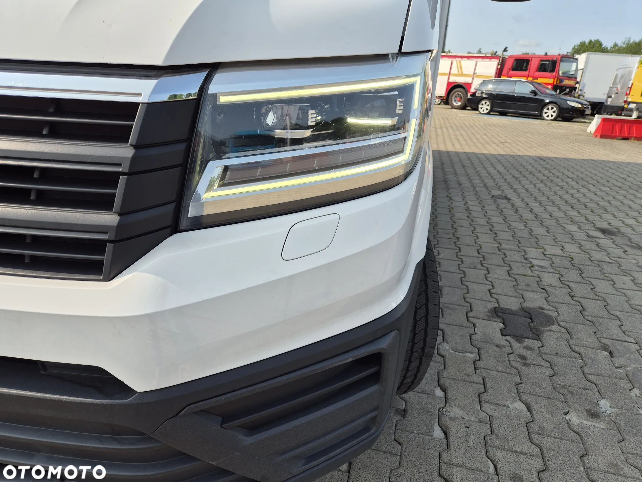 Volkswagen CRAFTER 2.0 TDi 177 / UNIKATOWY! / WYSOKI KONTENER / E6 / BEZWYPADKOWY / WINDA 750KG / WEBASTO - 14