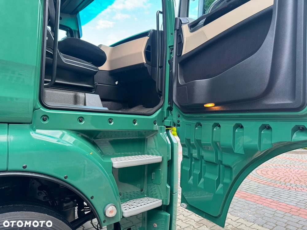 MAN Man TGX 24/460 Solówka z Windą - 11